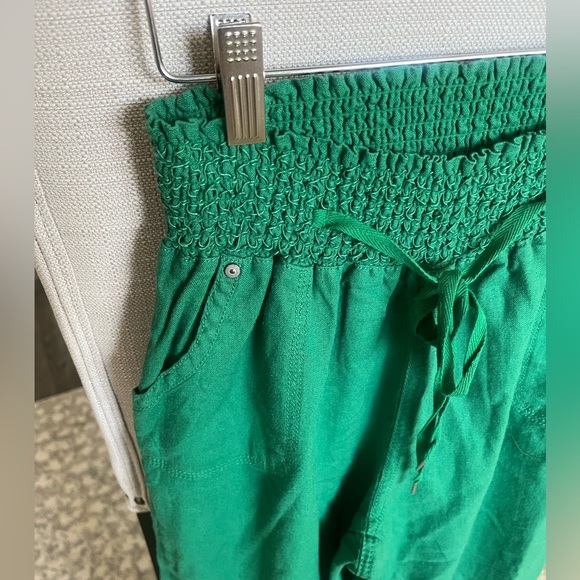 NWT Set of 2 Linen Draw String Ankle Cropped Pants, Tan and Green, M - Picture 8 of 10